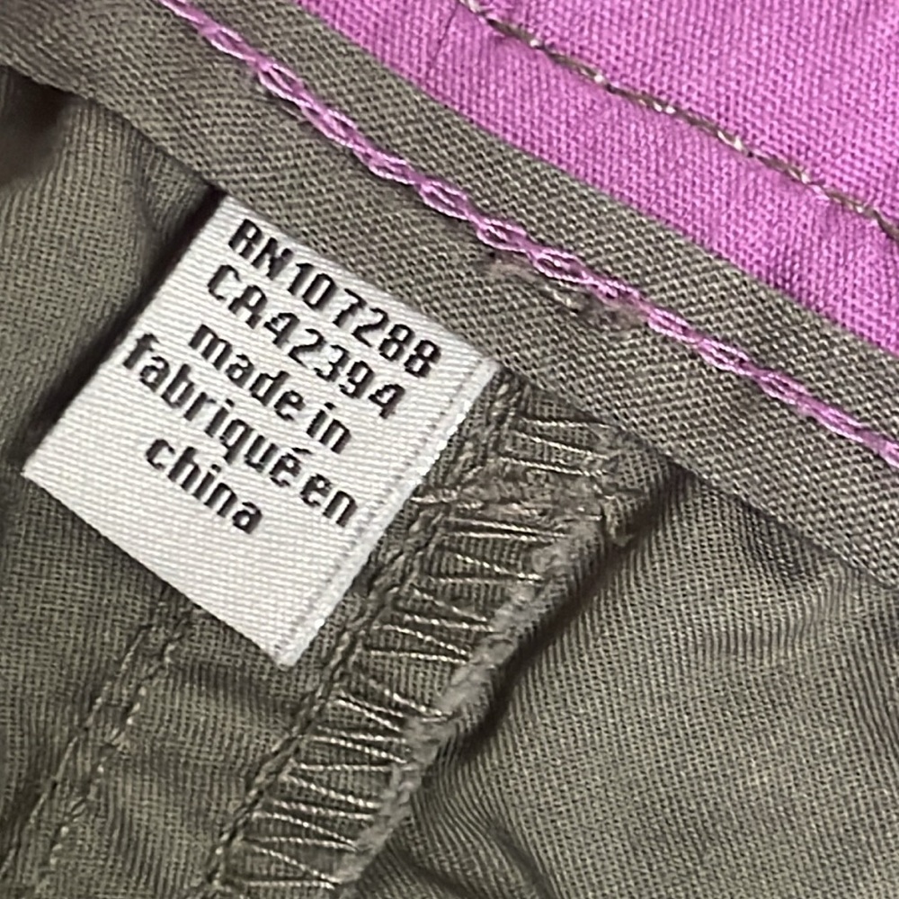 1990’s CARGO CAPRIS | NWOT - Picture 6 of 10